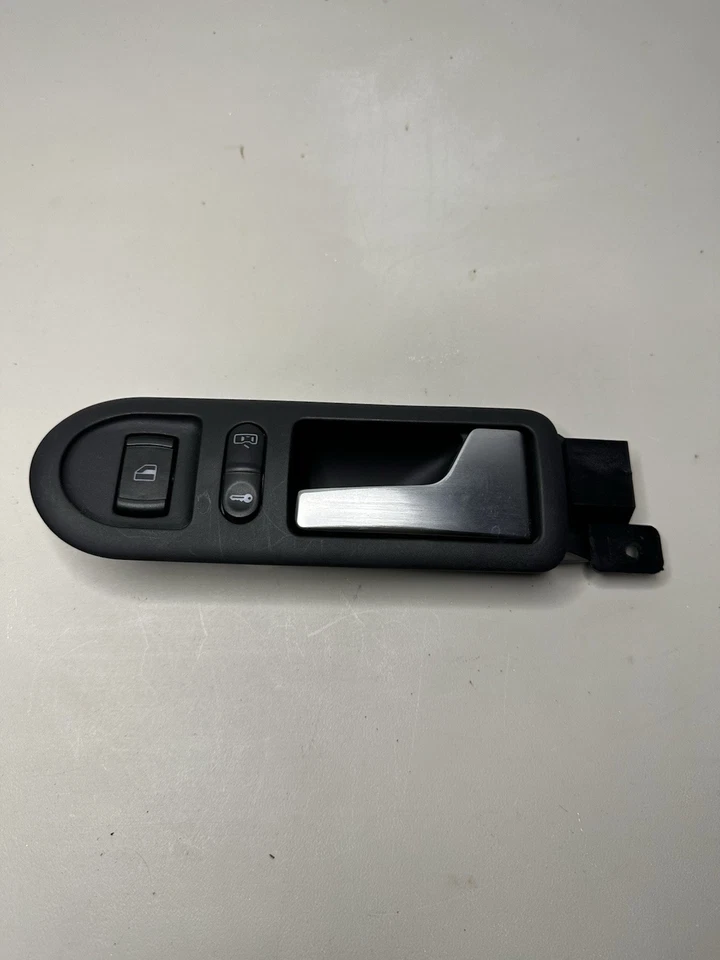 MK4 Jetta GLI Pasajero Manija Puerta Delantera Tirador Aluminio Cepillado 1J1 837 114G Foto 2 de 4