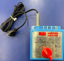 Märklin mini-club Z 6727 A  Train Controller Transformer 120V / 10 VA Power
