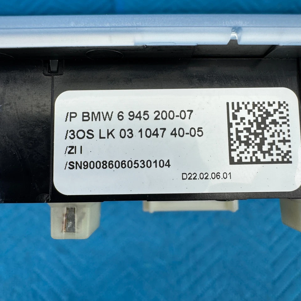 Luz cúpula aérea BMW 325i 2006–2011 fabricante de equipamento original 6945200-07 - Imagem 2 de 4