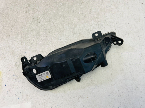 2016 2017 2018 2019 2020 Volvo XC90 S90 V90 LED Fog Light Left Driver OEM - Picture 4 of 7