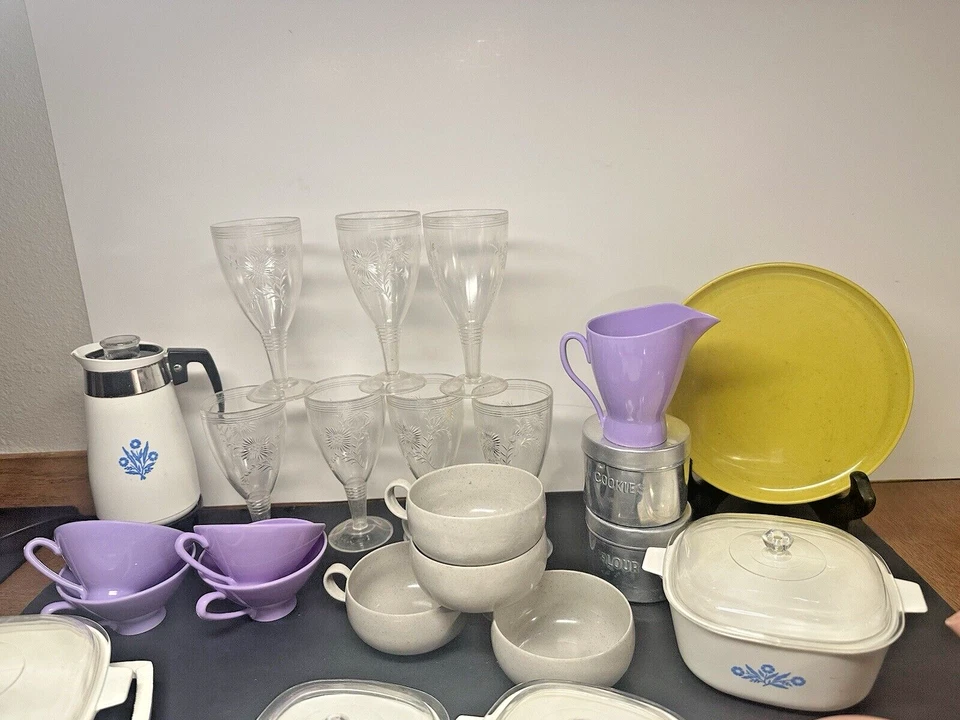 Platos de juego ideales Russell Wright Corning Ware utensilios de cocina de colección vasos con tallo 63 Foto 3 de 4