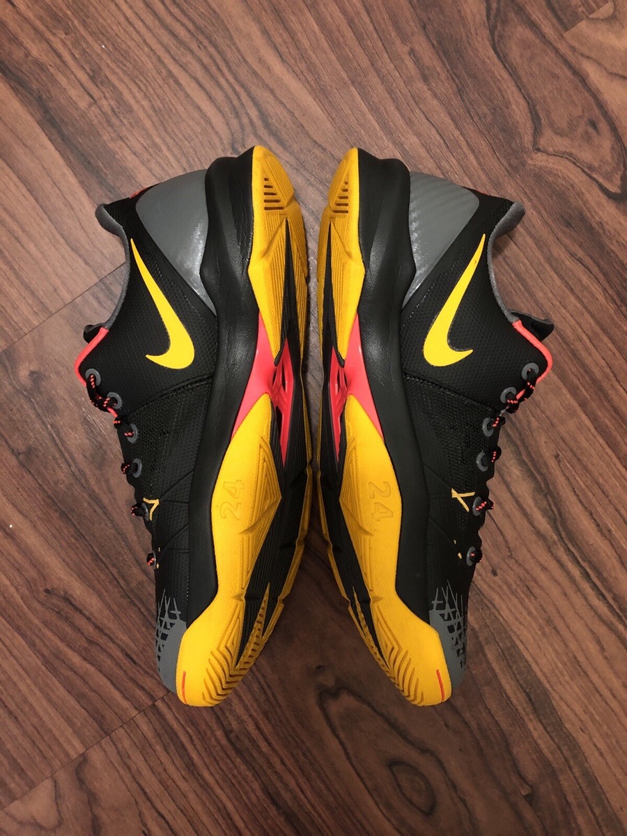 Nike Zoom Kobe Venomenom 4 'Kung-Fu' Men's Size 10 US [635578-005