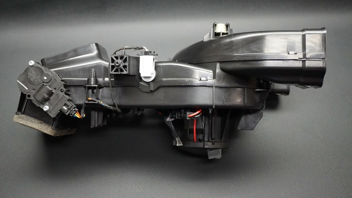 OEM MERCEDES BENZ GLE GLS W166 X166 REAR HEATER BLOWER A1668300008  