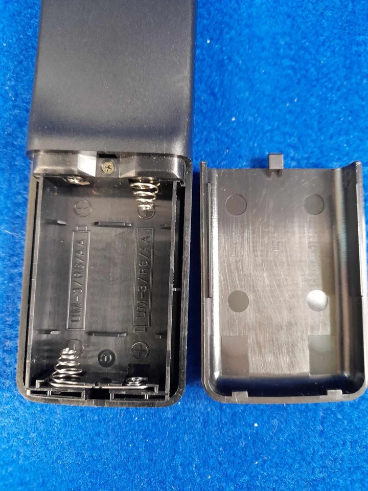 SANYO SCR-110 FOR VM-D9P CAMCORDER GENUINE REMOTE. - Image 4 of 4