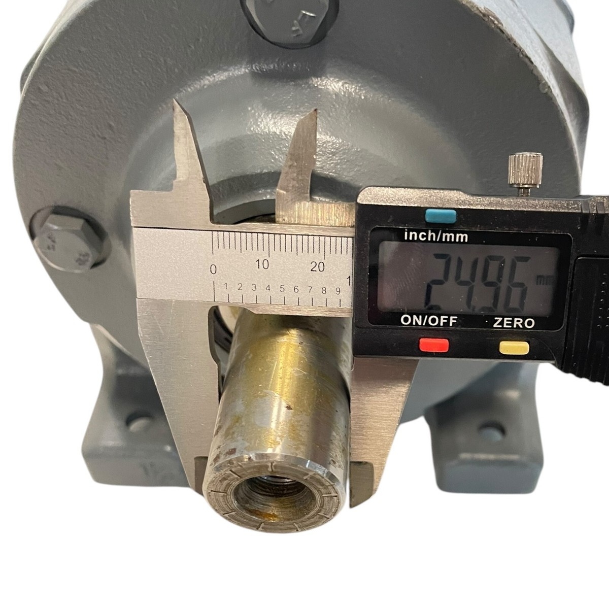 Sew R43DT71D4/BMG/Z Gear Motor 0.37Kw Ø 24Mm For Industrial