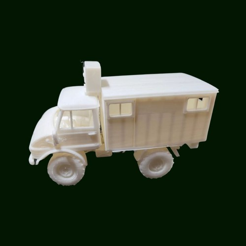 Unimog 416 ambulanza scala 1:35 kit modello stampato in 3D fai da te guerra Falkland - Foto 4 di 7
