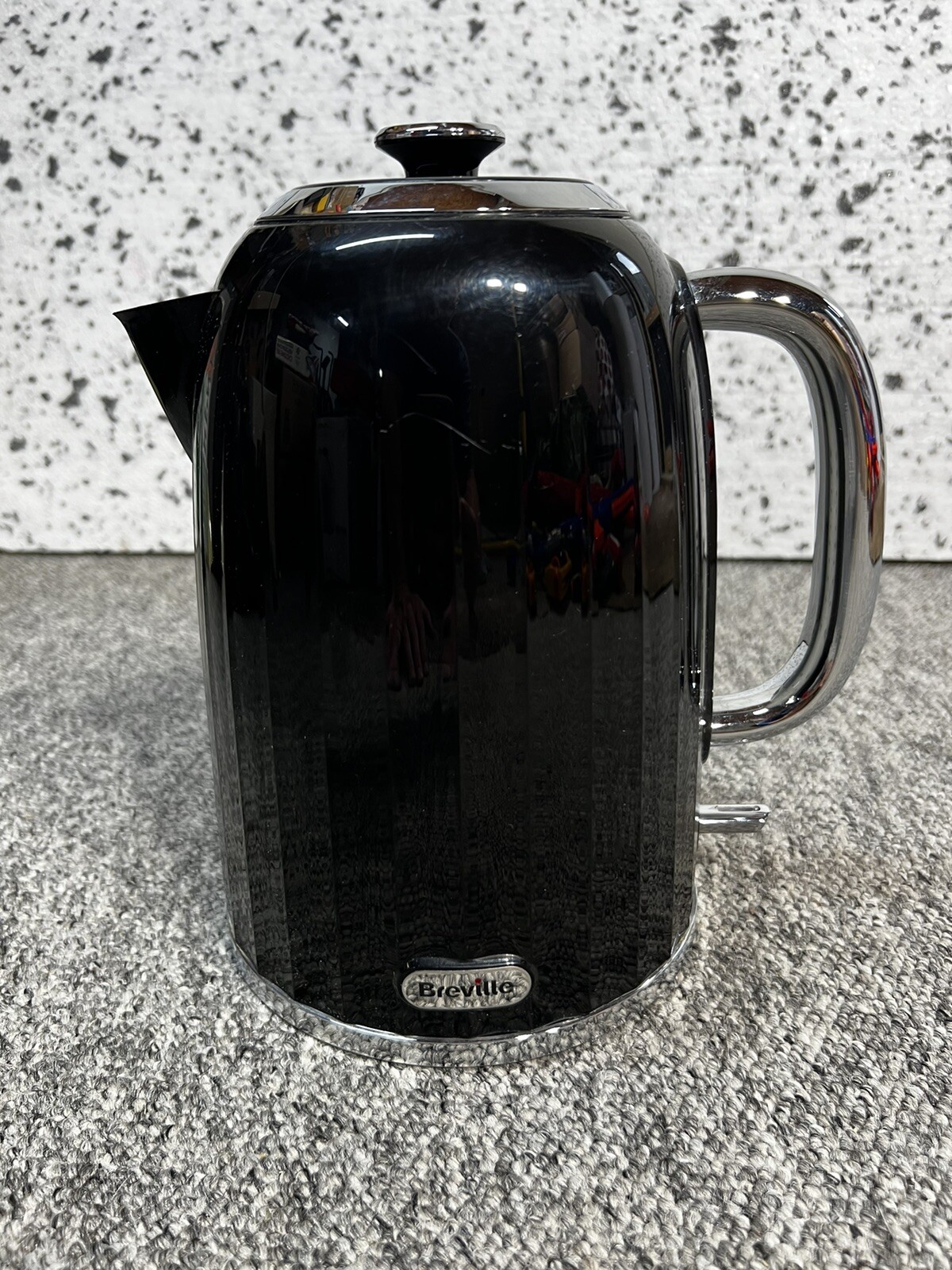 Breville Impressions Electric Kettle 1.7L 3000 Watt Black (VKJ755