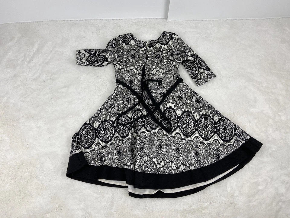 Vestido Ediciones Raras Talla 7 Negro Blanco Encaje Flores Vacaciones Manga Media Foto 4 de 4