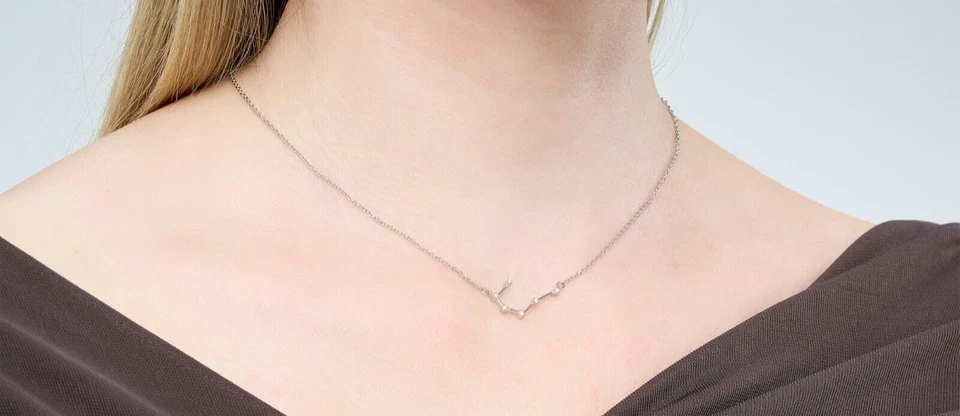 Collar Zodiaco Tauro - Plateado Rodio y Moissanita - Dale sus estrellas Nuevo en caja Foto 3 de 4