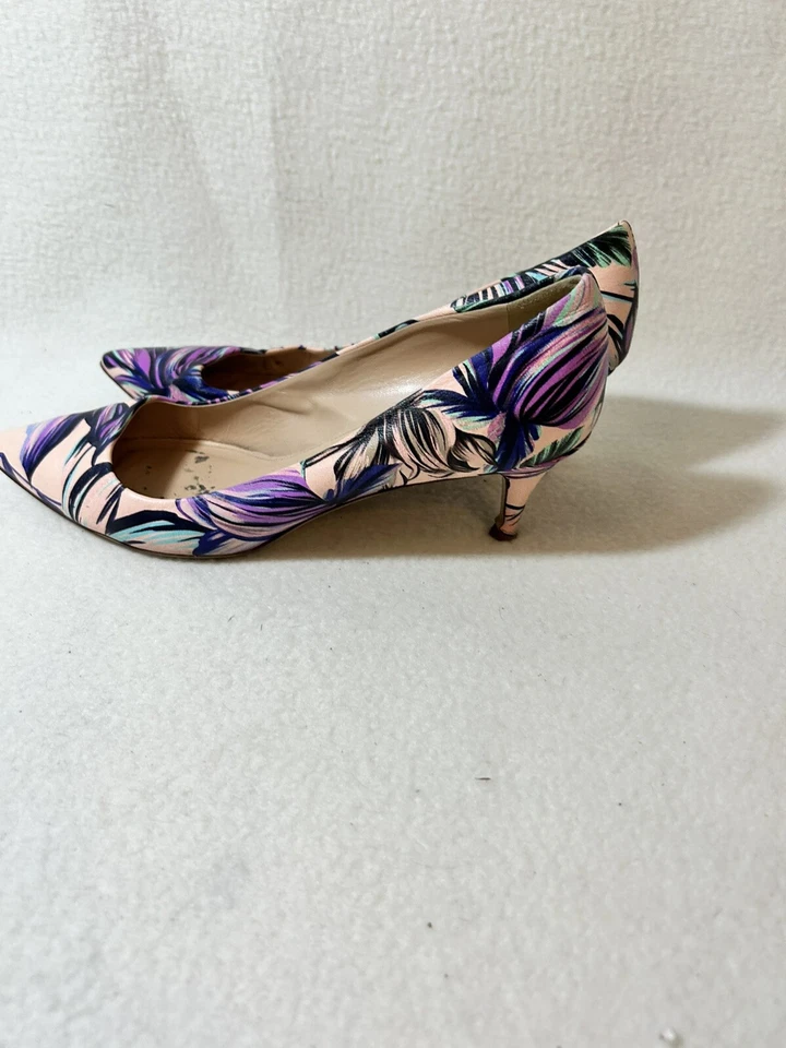 Zapatos de salón Dulci diseño floral J. Crew Talla 9.5 Pale Buff Gatito Tacones Tropical Tulipán Foto 3 de 4