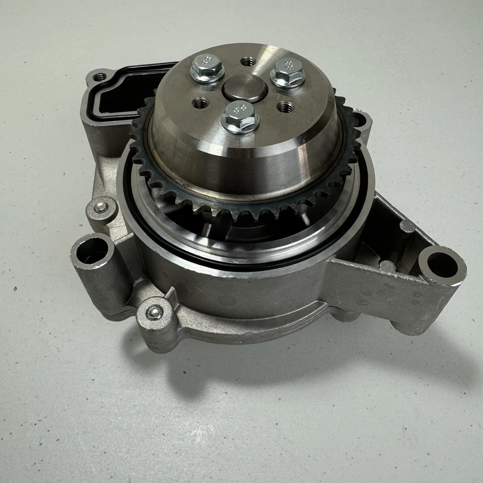 Puertas de bomba de agua del motor Chevrolet HHR 2006-2011 2007 2008 2009 2010 Foto 2 de 4