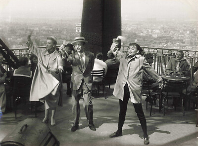 ORIGINAL PRESSEFOTO AUDREY HEPBURN FRED ASTAIRE LUSTIGES GESICHT 1957 PARIS