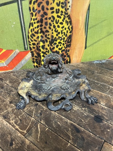 VINTAGE C. 1890 TIGER CAST IRON INKWELL MAN CAVE GARAGE DECOR LION CAT CIRCUS