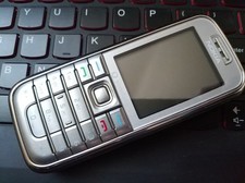 Nokia 6233 / 3G Mobile Phone / Vodafone Network