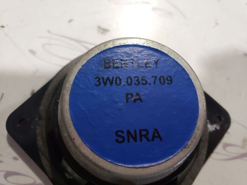 Bentley Flying Spur 2006-2011 Speaker