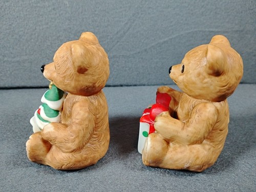 Set of 2 Homco #5505 Christmas Ceramic Teddy Bears Tree & Present Holiday Decor - Afbeelding 4 van 5