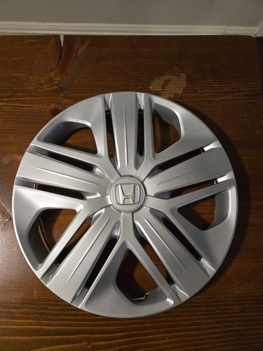 OEM 2015-2017 Honda Fit 15 inch Hubcaps Part # 44733-T5R-A01 - Picture 5 of 7