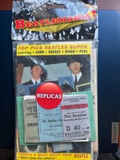 The Beatles memorabilia pack - Beatlemania.