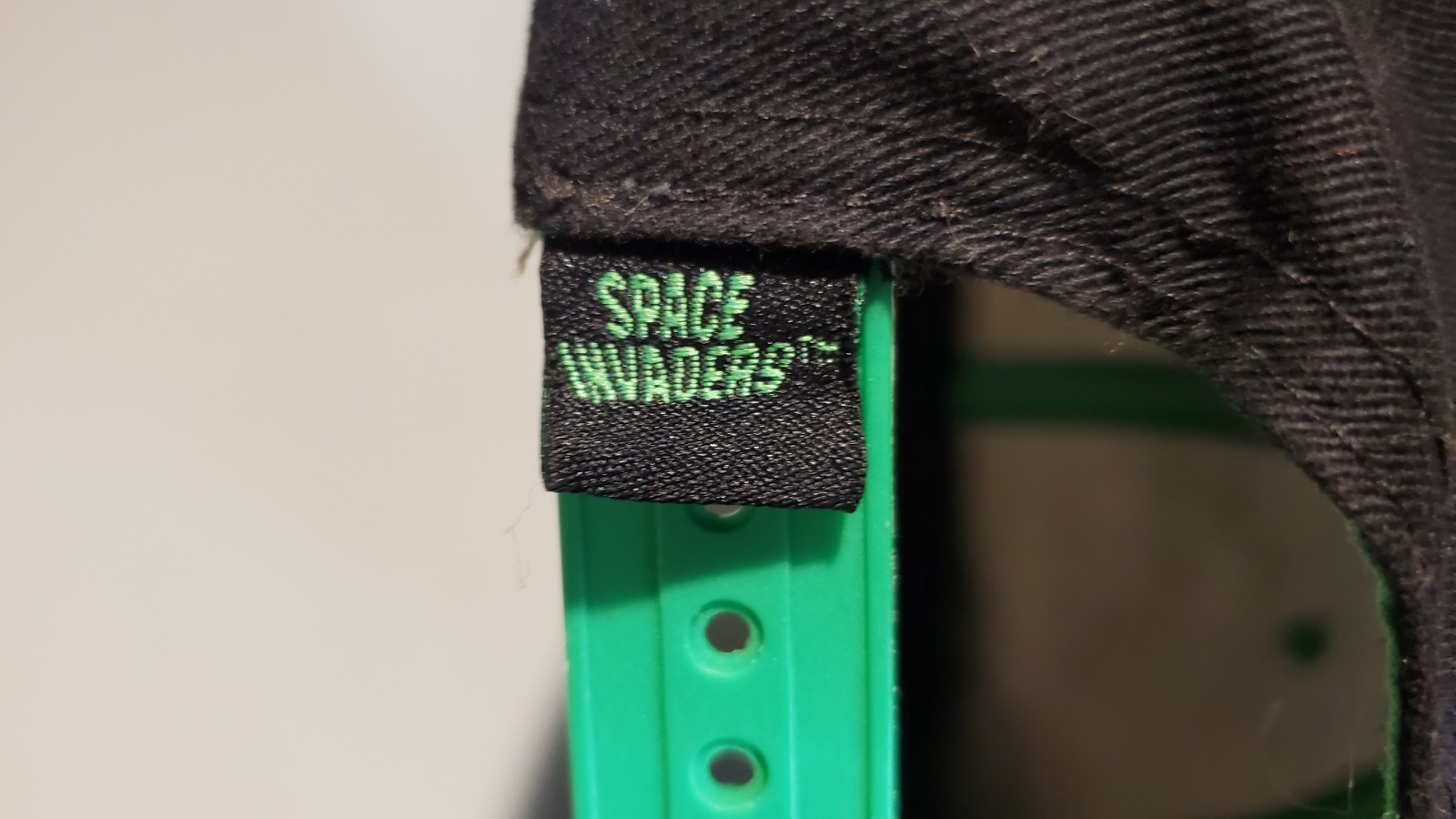 Space Invaders Black Green Snapback Adjustable Me… - image 3