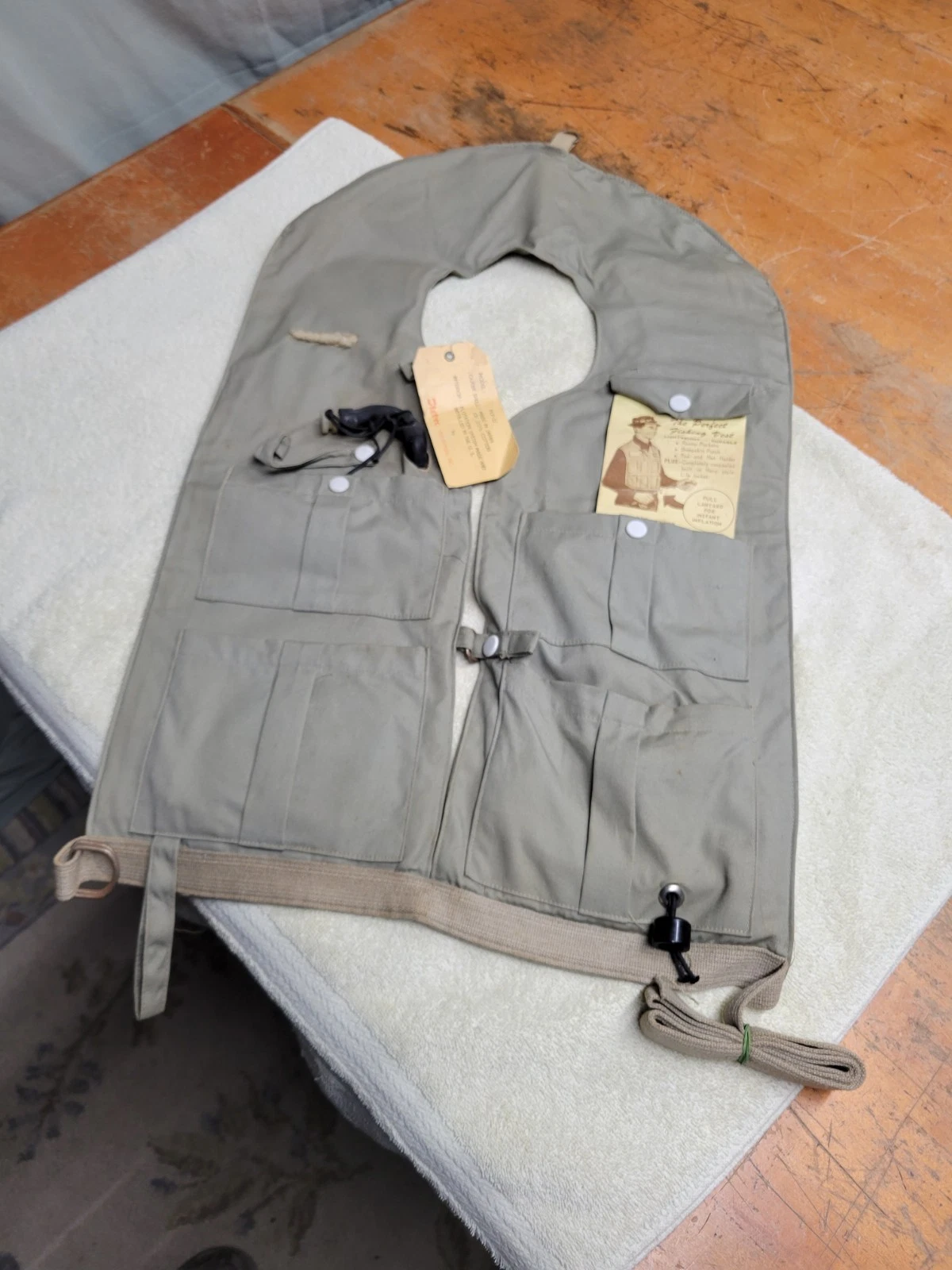 Vintage Stebco Industries Fishing Floatation Vest Trout Fly Fishing NEW OLD!!!