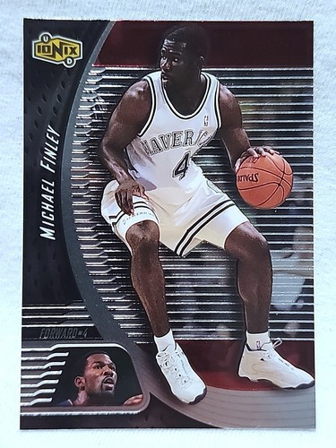 1998 Upper Deck Ionix Michael Finley #17 card