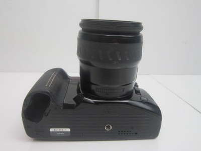 Minolta 807si 35mm Film Camera with 28-105 Zoom XI Lens From JAPAN