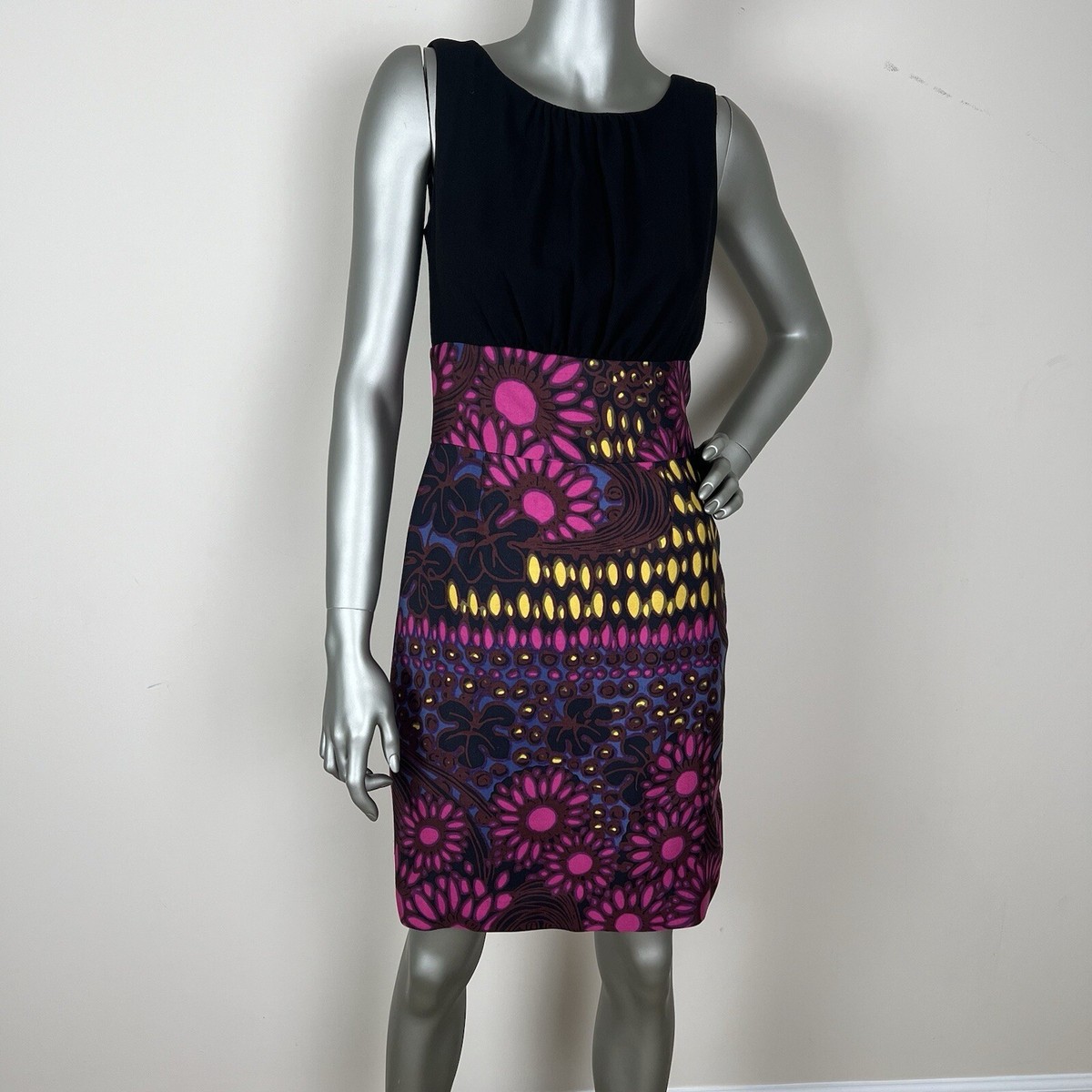 Trina Turk 2 Silk Sleeveless Colorful Sheath Dress African Batik Design, Empire | eBay Trina Turk 2 Silk Sleeveless Colorful Sheath Dress African Batik Design, Empire | eBay