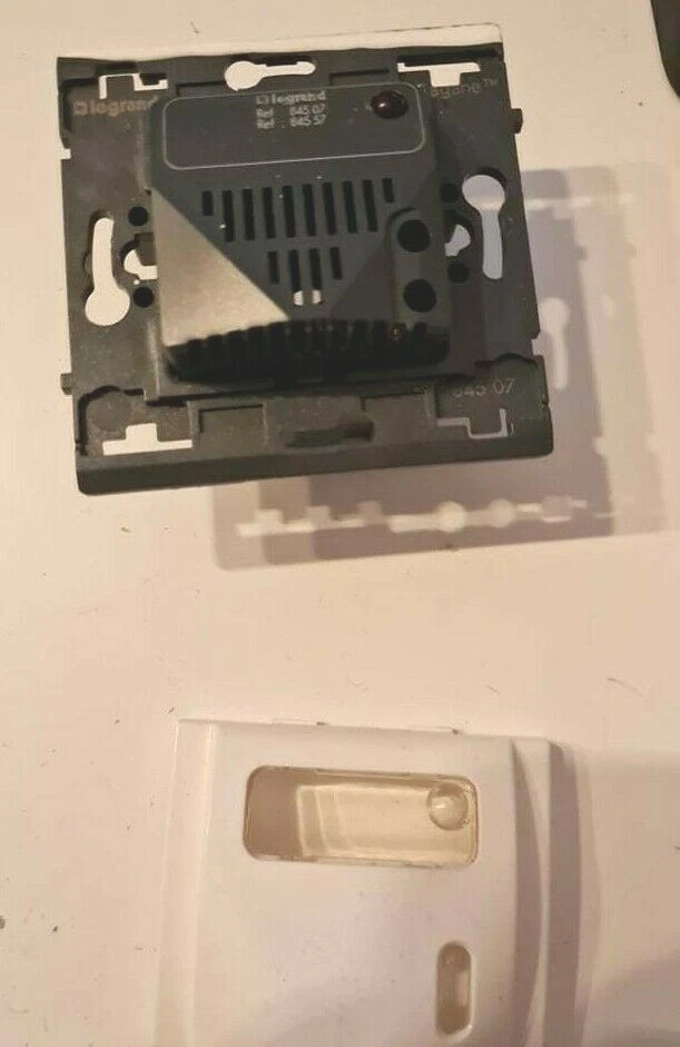 LEGRAND 0 488 03 MODE D'EMPLOI Télécharger le Pdf