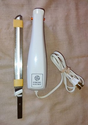 Vintage General Electric Slicing Carving Knife EK15 | White & Taupe