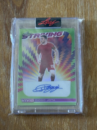 2022 LEAF VIVID SOCCER DIOGO JOTA #3/4 AUTO STRIKING PORTUGAL LIVERPOOL