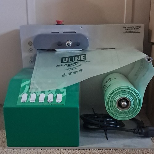 Uline H-3518 Greenlight Packaging GLM6167 Includes 4 rolls of air pillows!