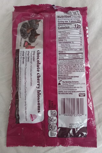 Hershey's Cherry Cordial Kiss Chocolate Candy 9 oz Bag, FRESH! Valentine's Candy - Picture 2 of 2