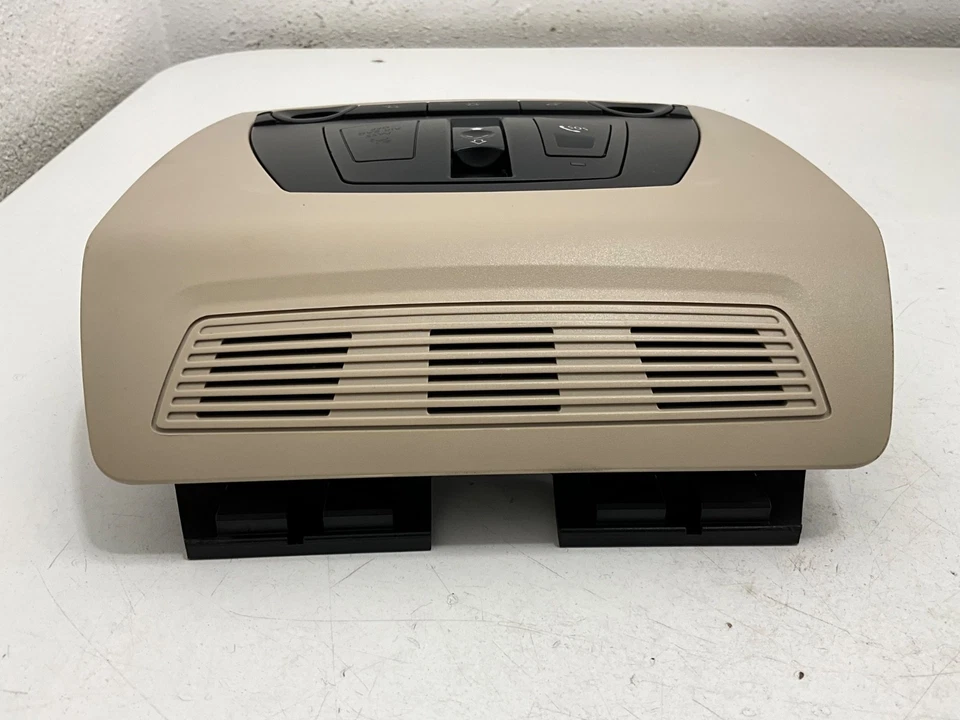 2011 BMW 550I GT FRONT OVERHEAD ROOF CONSOLE W/ LIGHT C341683  28140555 OEM - Image 4 of 4