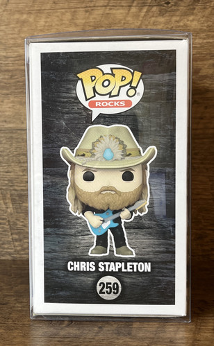 Funko Pop Chris Stapleton #259 con protector coleccionable envío rápido - Imagen 4 de 6