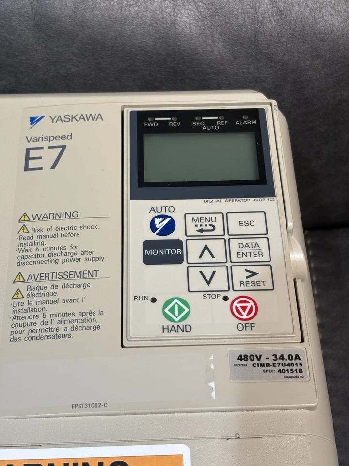 CIMR-E7U4015 Yaskawa Varispeed E7 Variable Speed AC Drive 480V 34A - Image 2 of 4