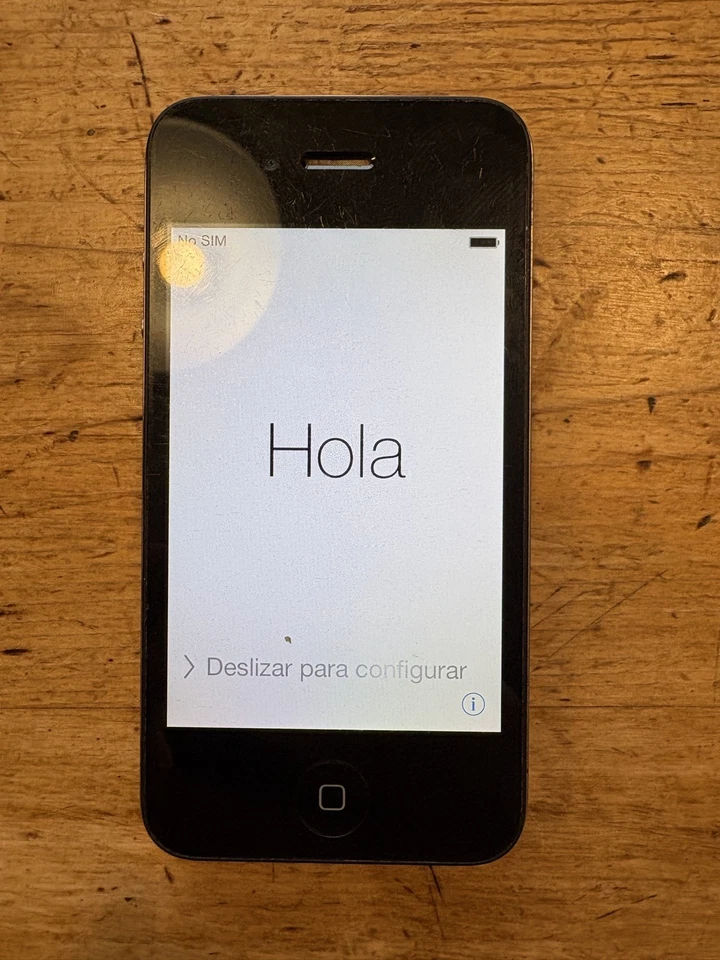 Apple IPhone 4 - Black - Model A1332 - Working - Image 2 of 4