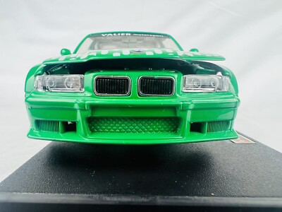 Burago 1:24 BMW M3 1993 Tic Tac Green Diecast 1993 Car -DAMAGED