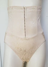 Vintage Flexees Hi-Waist Nipper Brief Girdle Panty Size Large Beige 6818 Fem Cd