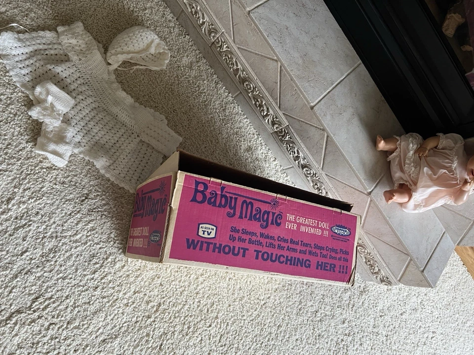 VINTAGE BABY MAGIC DOLL,  with Box,  Topper Toys 1966 - Image 2 of 4