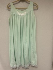 Vintage Nightgown Womens XL Mint Green Shiny Retro Feminine Gown Granny Lace