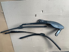 Mercedes-Benz R230 SL Wischerarm Set RHD A2308201644 A2308201544