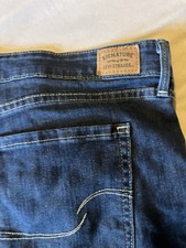 Signature by Levi Strauss Women s Dark Wash Blue Denim Shorts