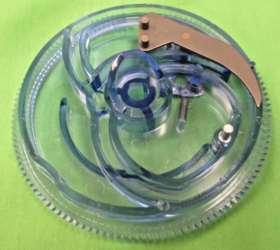 NEW CAM GEAR FOR DUAL 1008 TURNTABLE PT # 12 E U 27 / 207-201 NEW IN FACTORY BOX - Image 3 of 3