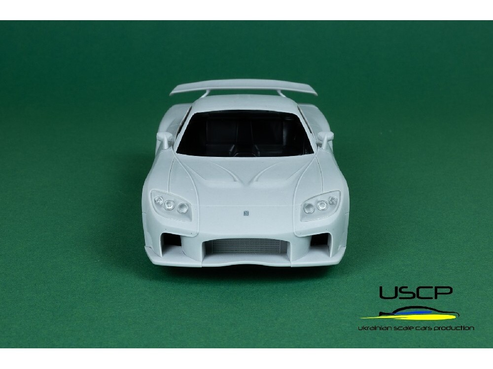 USCP 24T066 1/24 RX-7 Veilside Fortune F&F Resin model kit