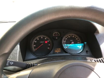 2006 Holden Astra Cd 5 Sp Manual 5d Hatchback Cars Vans