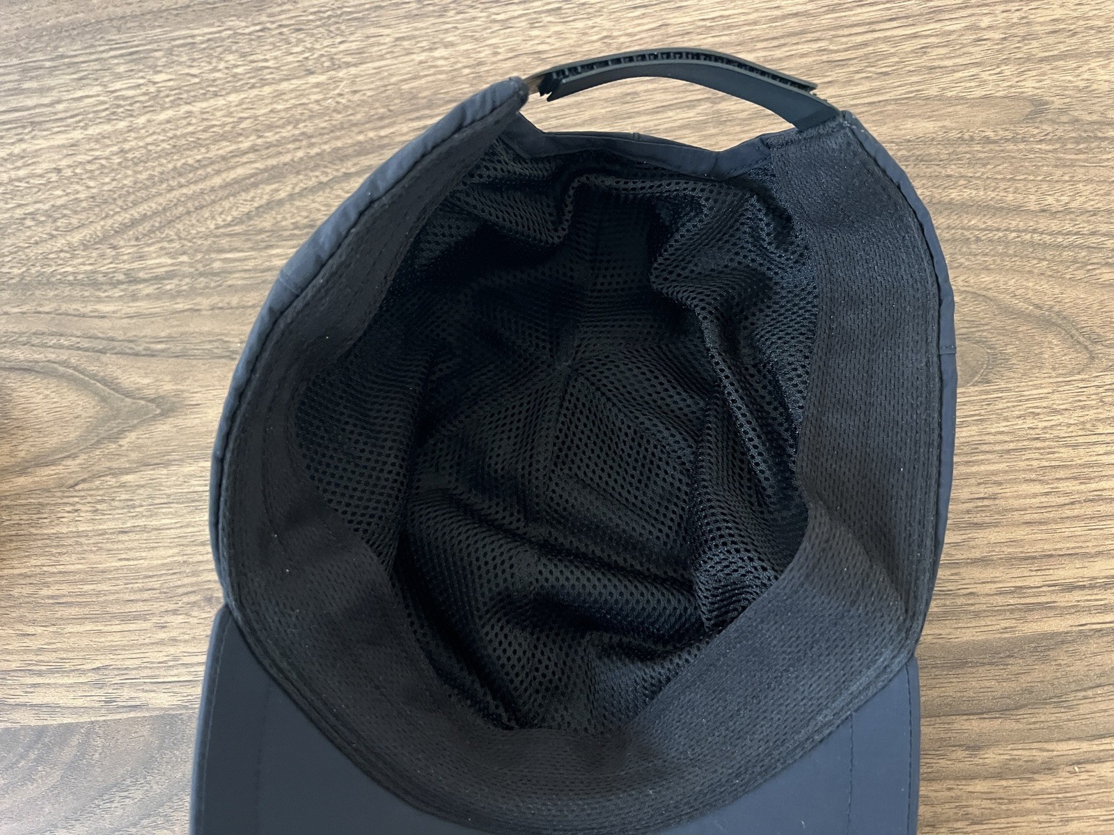 On Cloud Running Hat - image 3