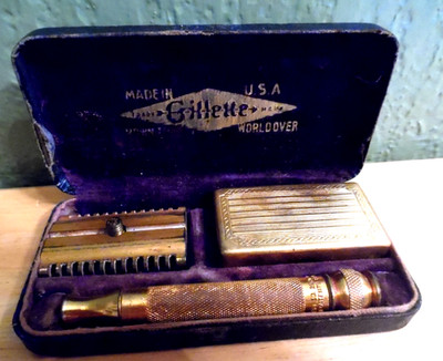 ANTIQUE 1920 GILLETTE GOLD TONE SAFETY RAZOR & BLADE BOX IN ORIG HINGED CASE
