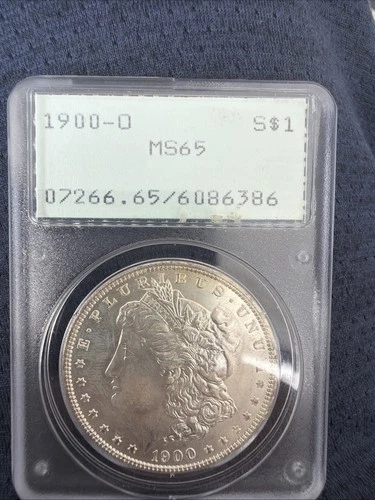 Morgan Silver Dollar - 1900-o -MS 65