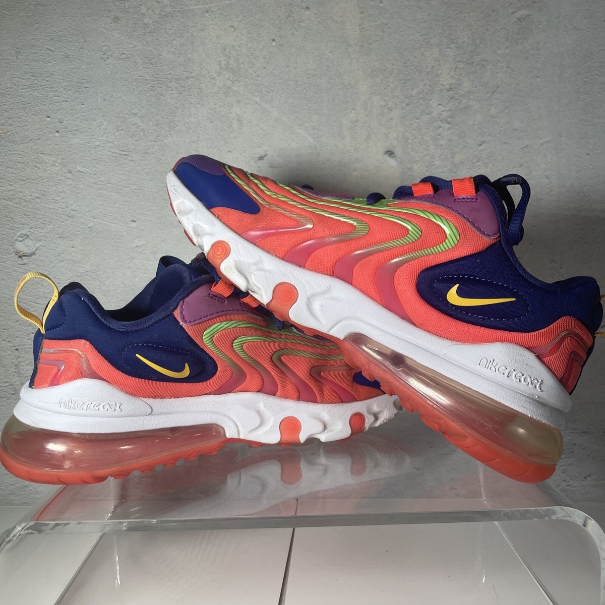 nike air max 270 react eng laser crimson