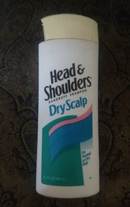 Vtg Head & Shoulders Dandruff Shampoo 15.2 Oz movie prop